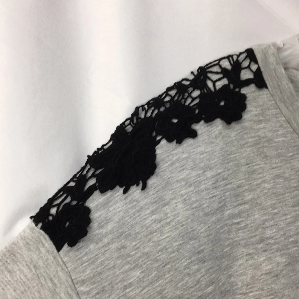 LIVI Women’s Gray and Black Lace Athletic Top Size 18/20 Like-NEW Condition - Picture 3 of 6